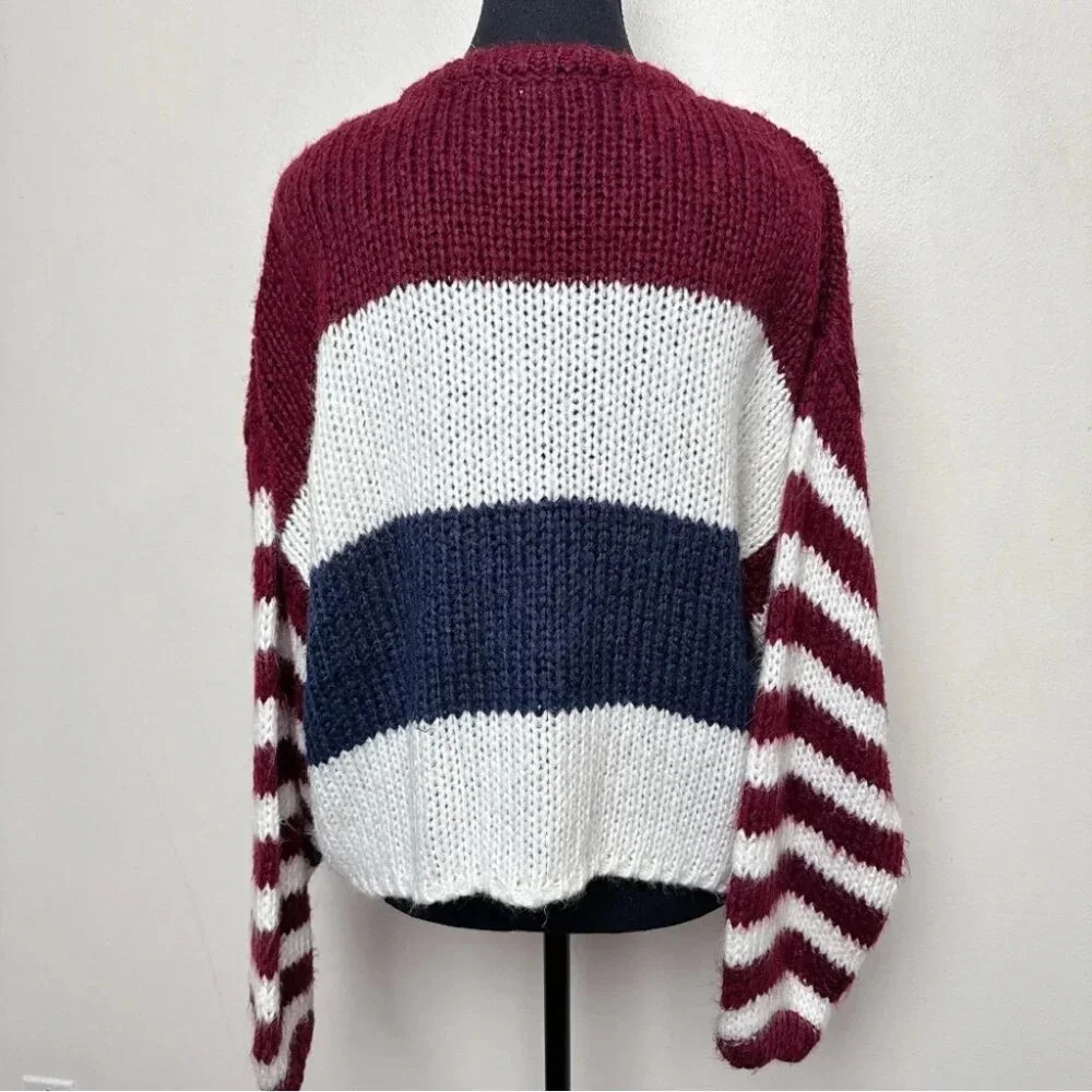 Lovestitch Womens Medium Striped Colorblock Crew Neck Sweater - Picture 3 of 16